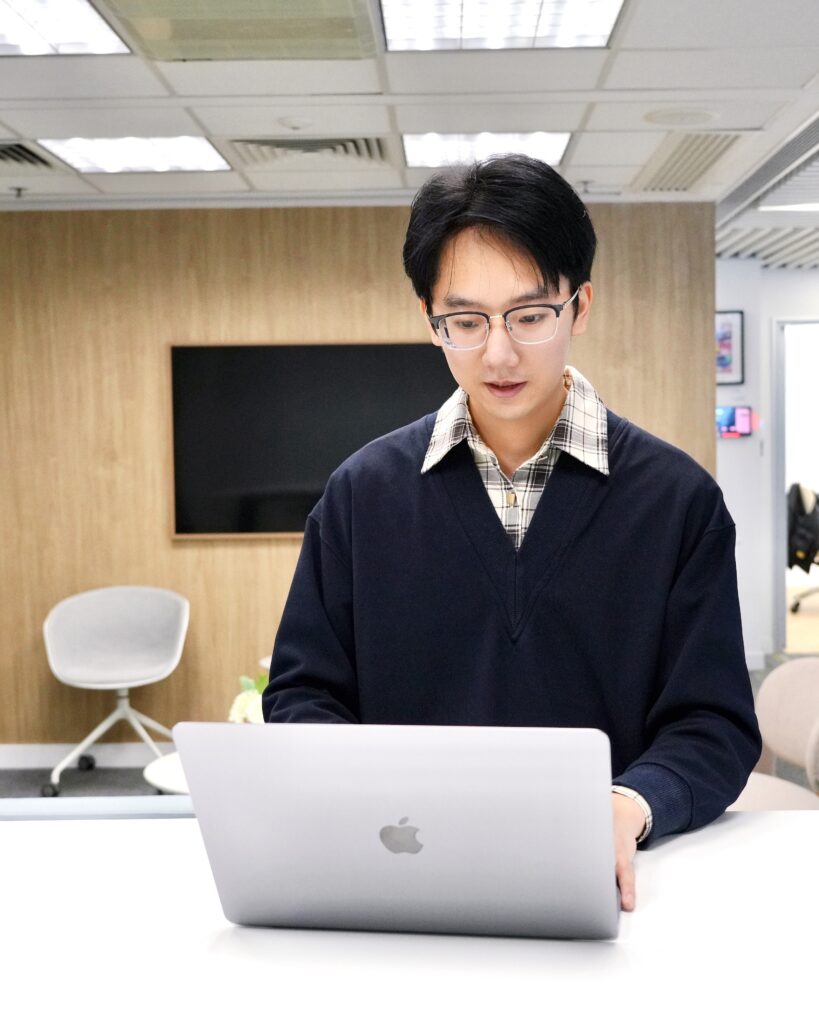 Professor Chao Huang of the Computer Science Department and his innovative team,