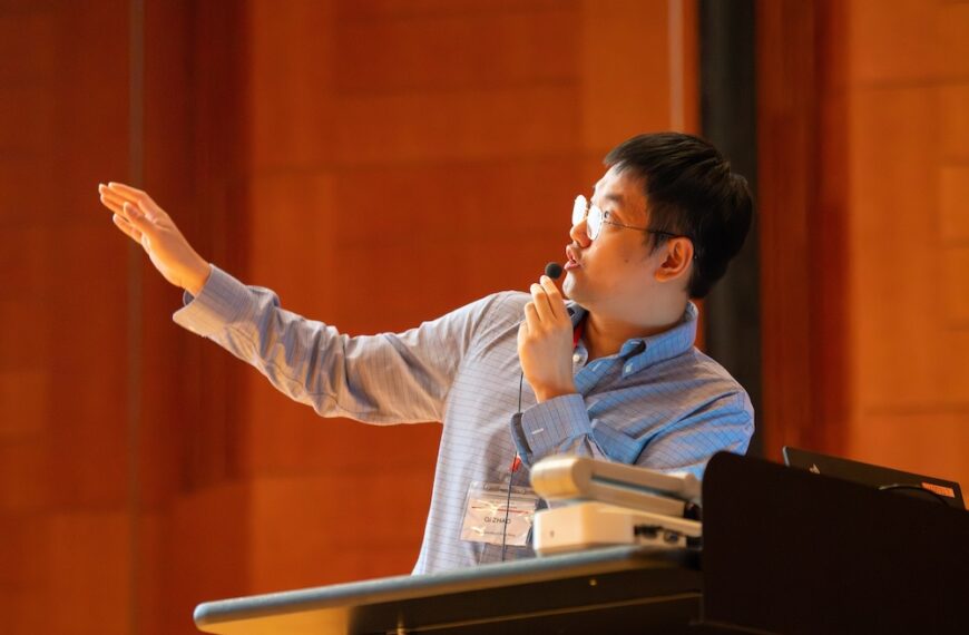 Teaching Machines to Think Quantumly — Qi Zhao on the Frontier of AI-Driven Computing