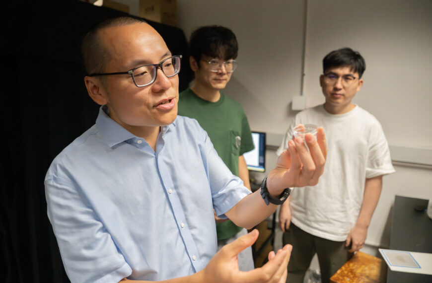 Professor Chu Zhiqin shows off his cutting-edge diamond semiconductor, which he believes could be the future of semiconductors